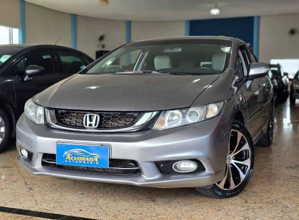 Honda Civic Sedan LXR 2.0 Flexone 16V Aut. 4p