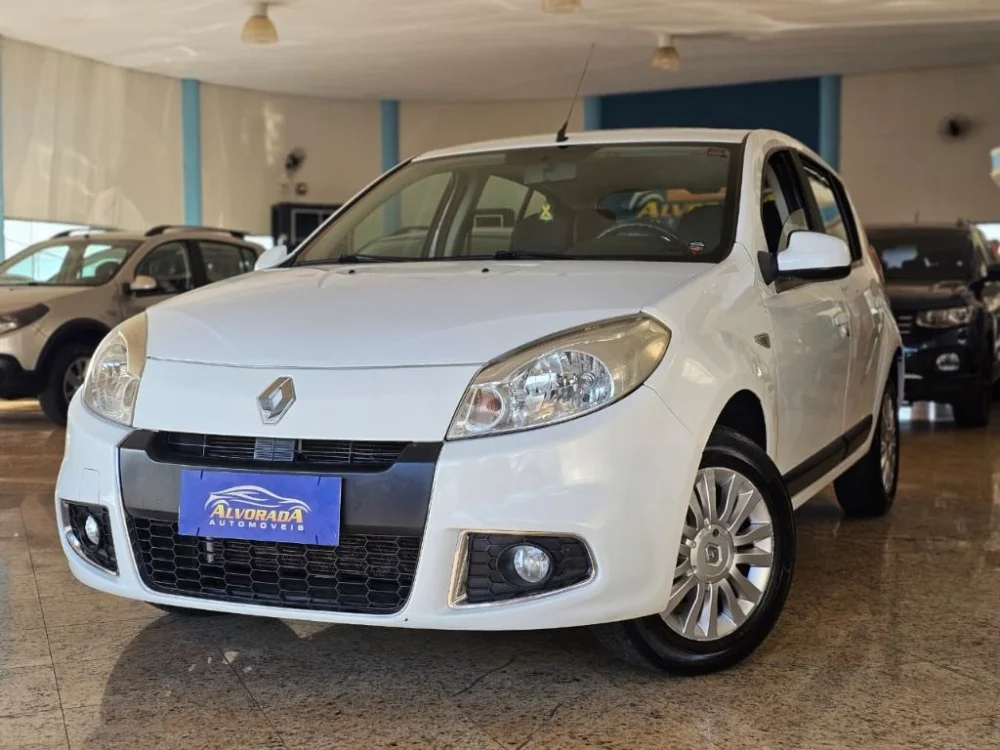 Renault SANDERO Privilège Hi-Flex 1.6 16V 5p Aut